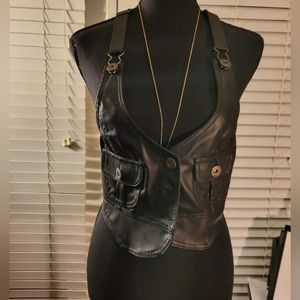Last Kiss Black Cropped Vest Size M